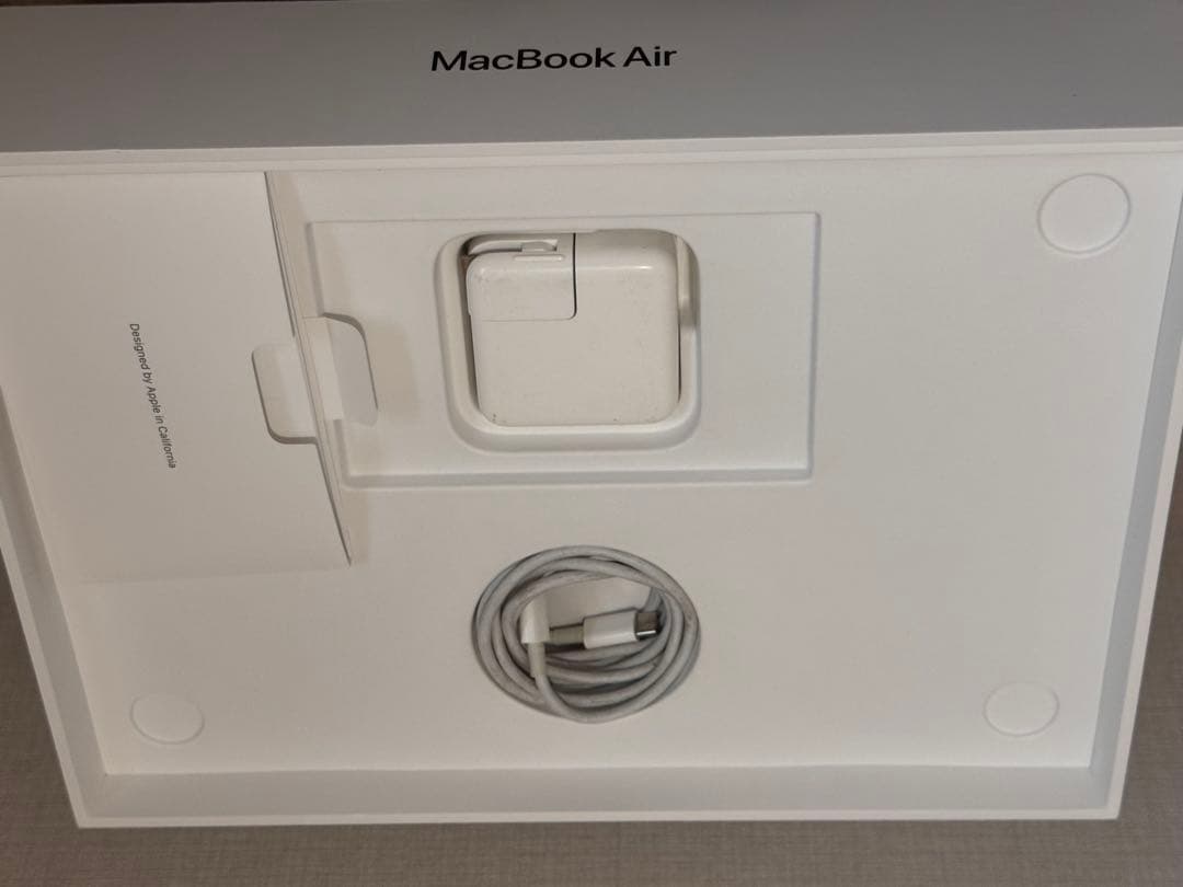 MacBook Air M1 8GB/256GB 95% 外部モニ可 画面割箱有