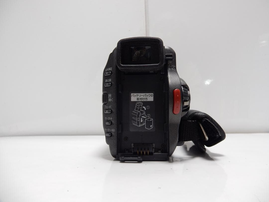 希少　大人気　動作品　Mini DV　パナソニックビデオカメラ　NV-DV1
