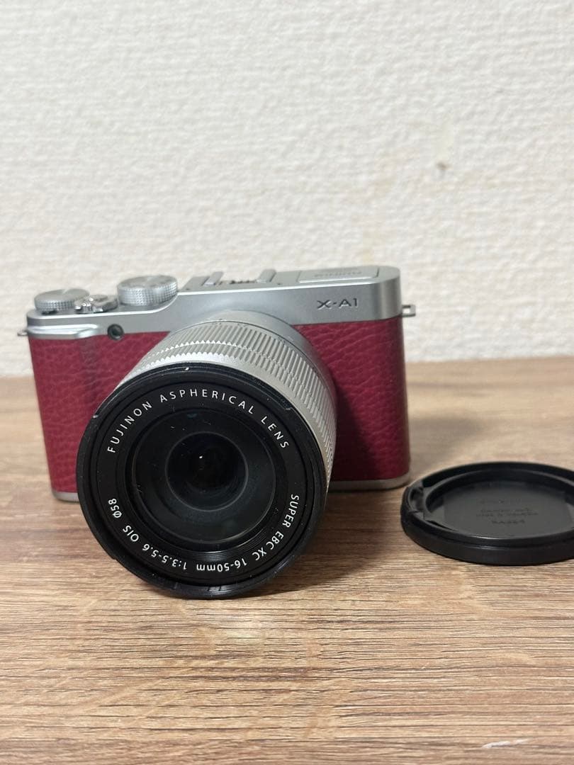 【美品・動作確認済】FUJIFILM X-A1 レンズキット レッド