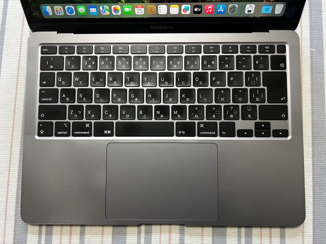 MacBook Air 13インチ (2020) i7/16G/512G