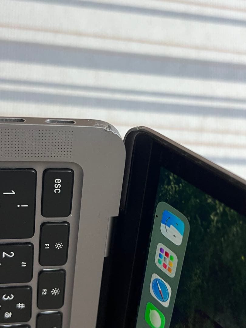MacBook Air 13インチ (2020) i7/16G/512G