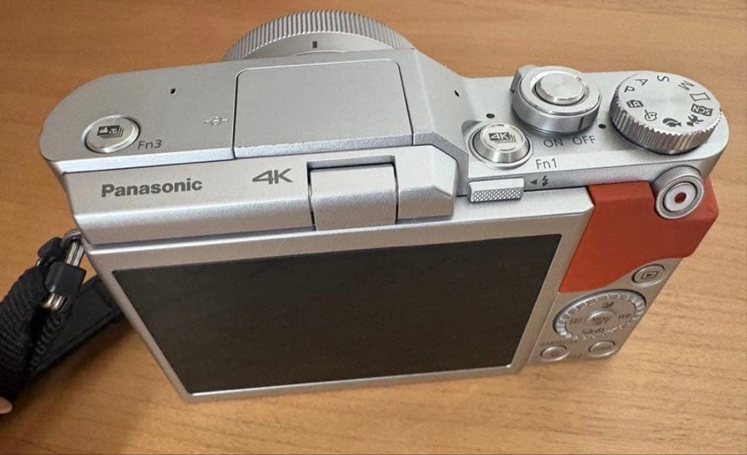 LUMIX GF9 ダブルレンズキット　DC-GF9W