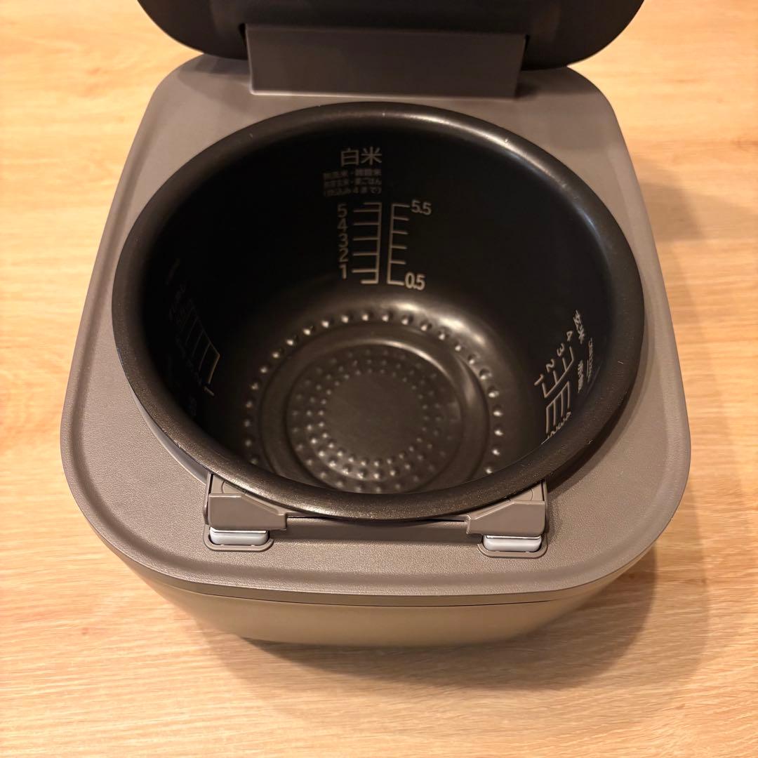 HITACHI 圧力IH炊飯器 RZ-TS106M 5.5合
