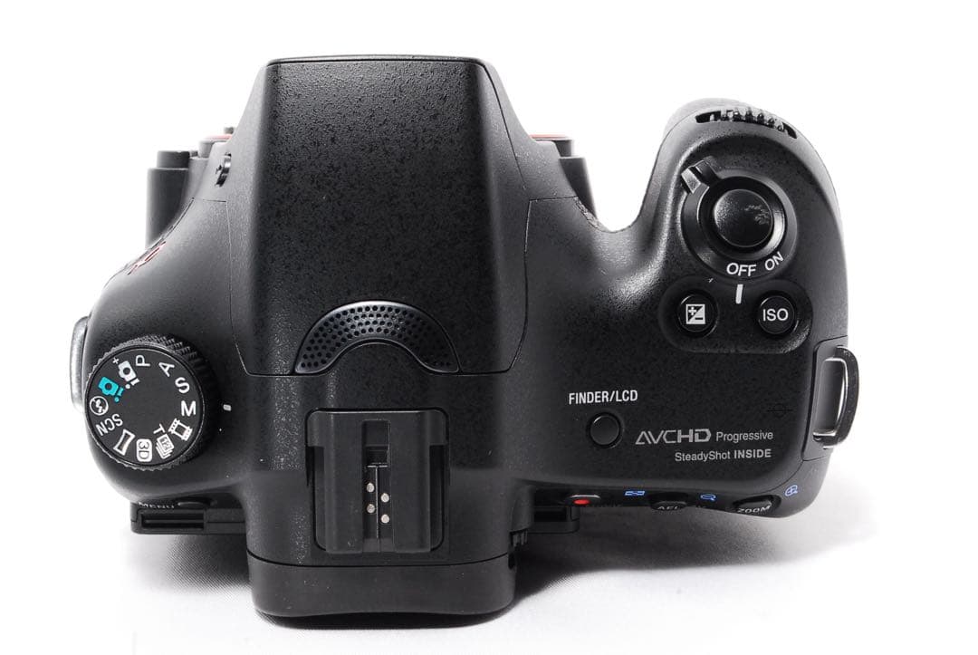 ◆SONY α57◆ショット数僅か◆一眼レフカメラ◆標準＆望遠レンズ◆すぐ使える