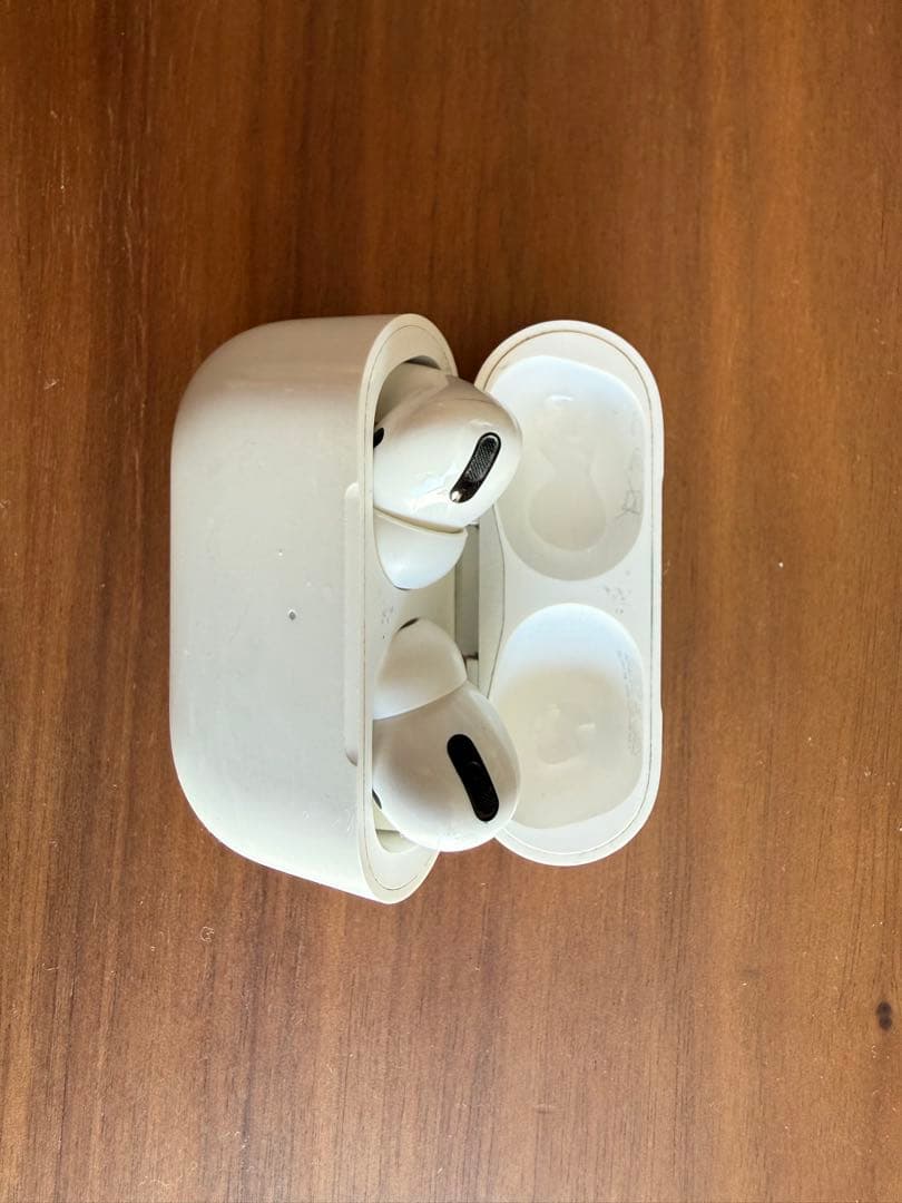 AirPods Pro 本体 充電ケース 箱付き 初代 第一世代