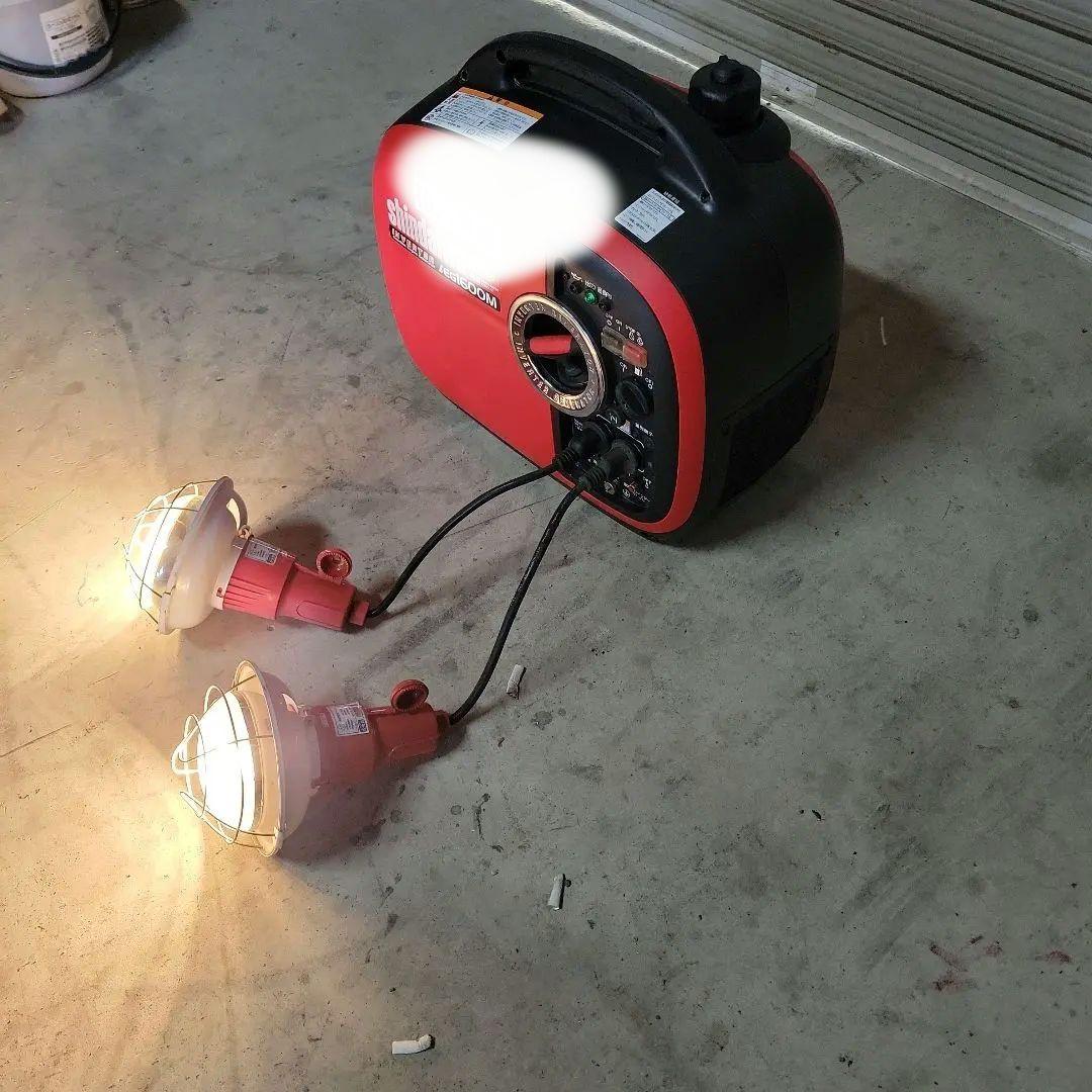 IEG1600M　インバーター　発電機　極美品