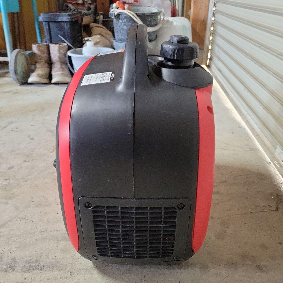 IEG1600M　インバーター　発電機　極美品