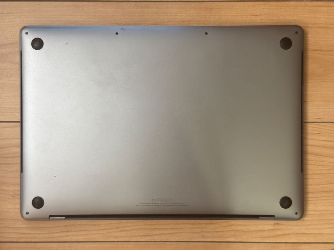 MacBook本体 MacBook Pro 15 2018 i9 32GB 2TB 560X