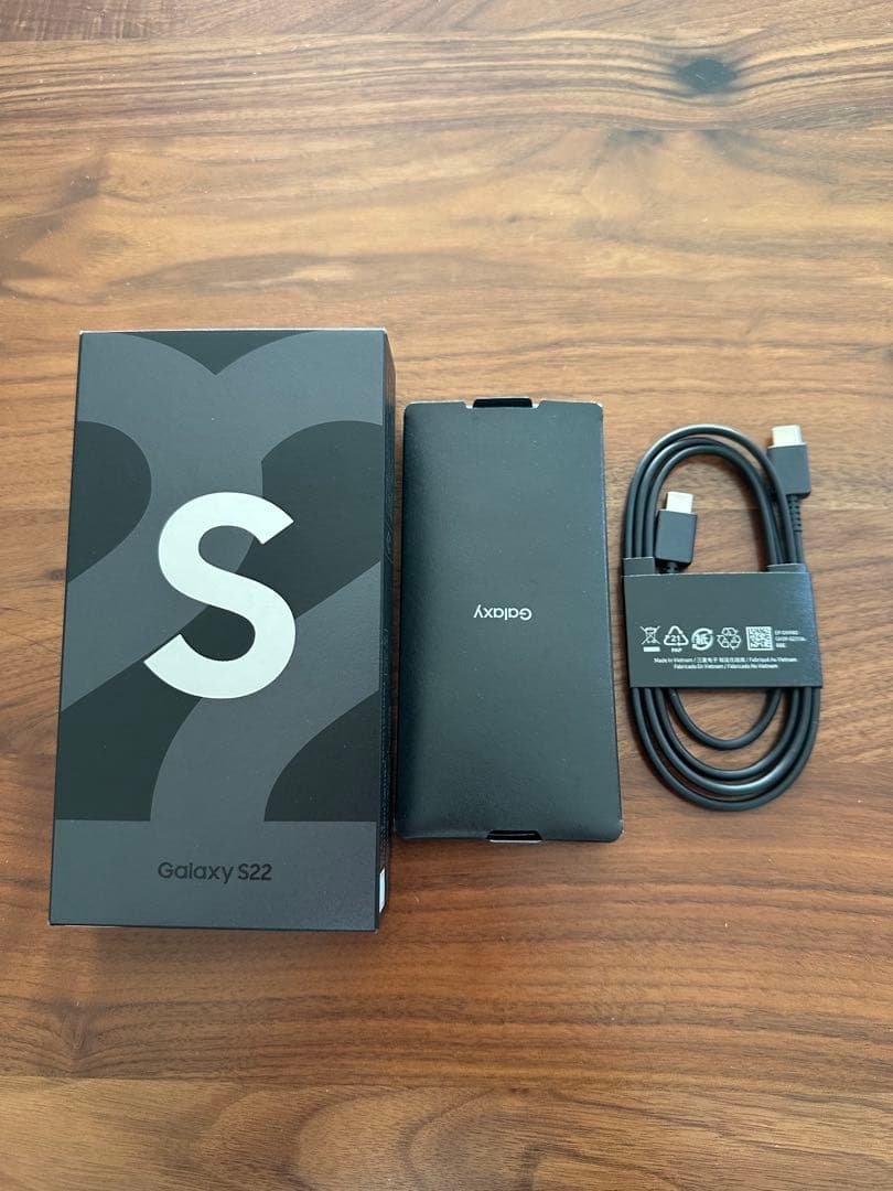 Galaxy S22 ファントムホワイト（箱・付属品あり）