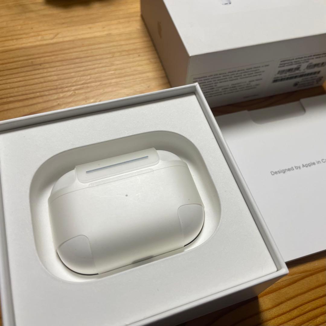 Apple AirPods Pro 本体 第一世代 カバーのおまけ付き