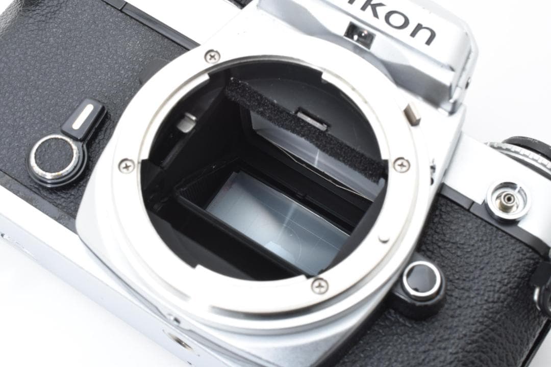 美品 NIKON FE シルバー フィルムカメラ モルト新品交換済 H300