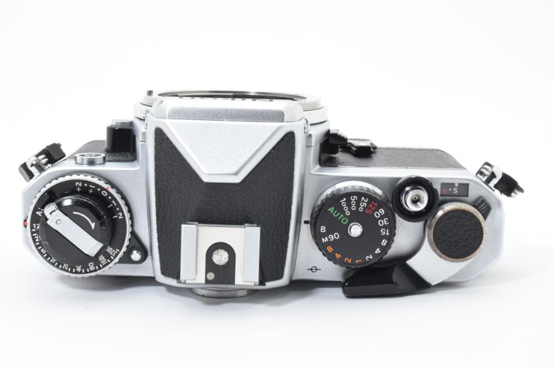美品 NIKON FE シルバー フィルムカメラ モルト新品交換済 H300