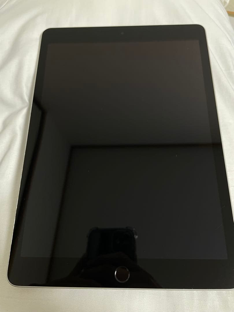 Apple iPad 第9世代 10.2インチ シルバー 本体