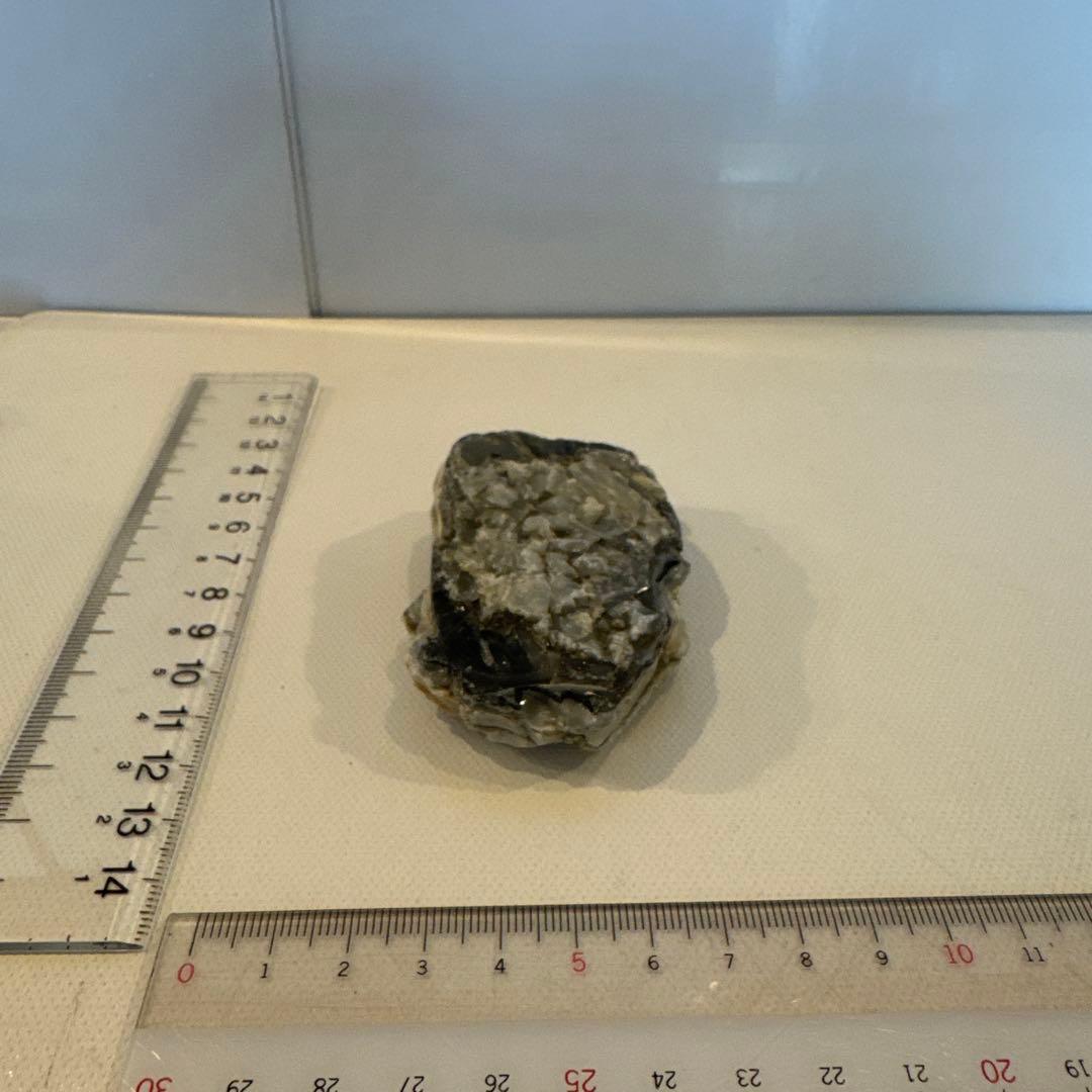 【クルミ様ご検討品】北海道石　然別オパール　蛍光オパール90ｇ