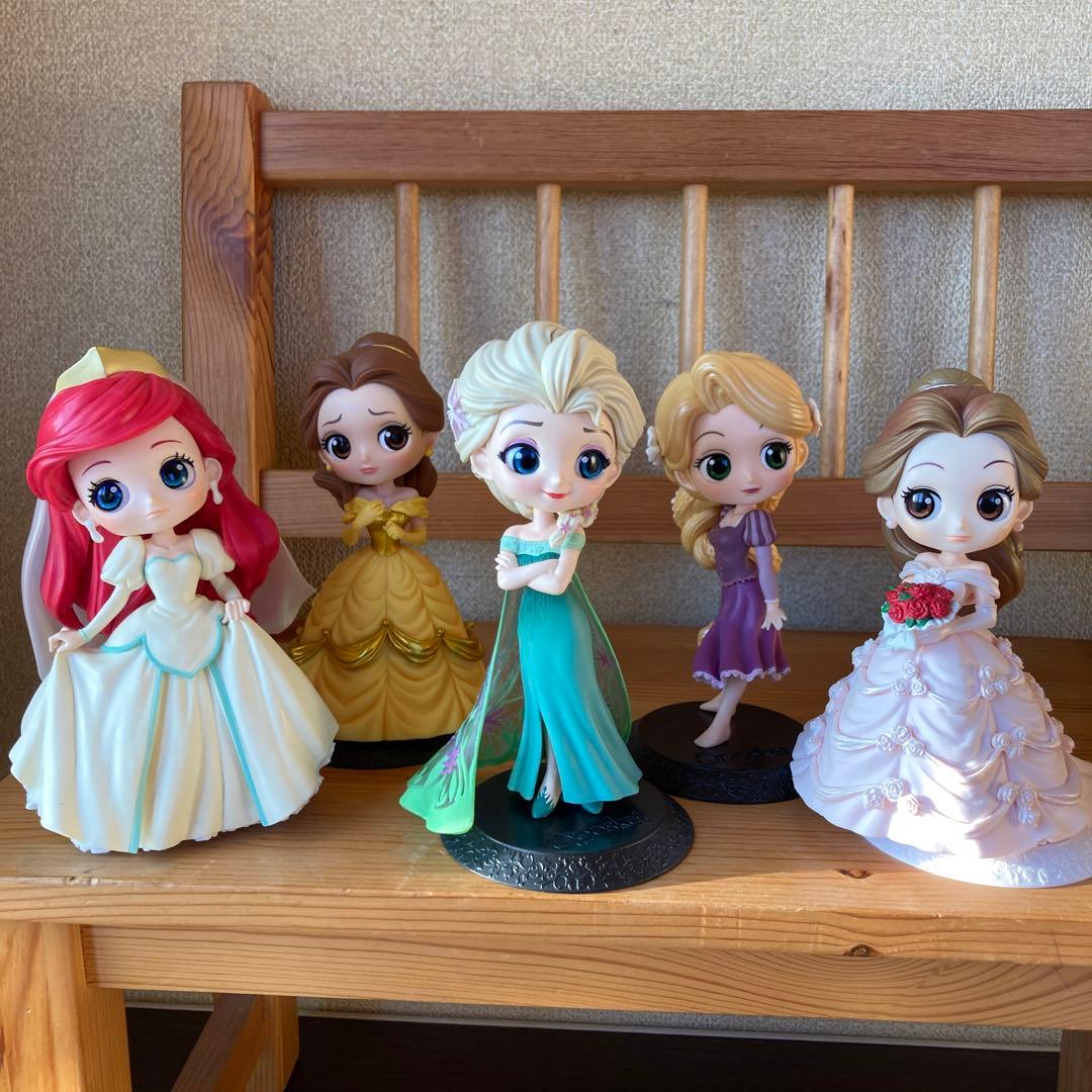 フィギュアまとめ売り　セーラームーン　アラレちゃん　ワンピースなど
