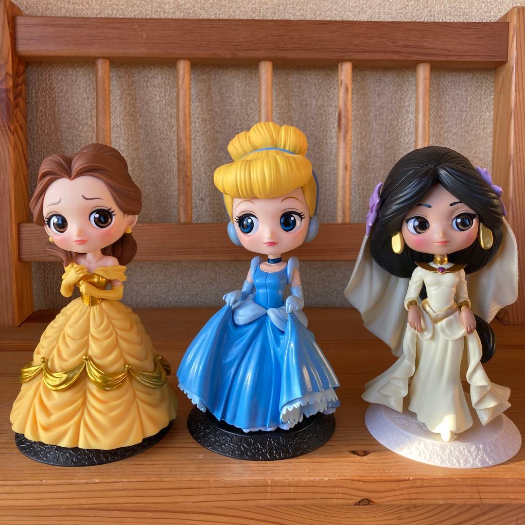 フィギュアまとめ売り　セーラームーン　アラレちゃん　ワンピースなど