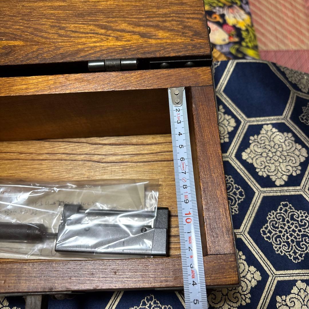 天正大判 金色装飾 木製箱