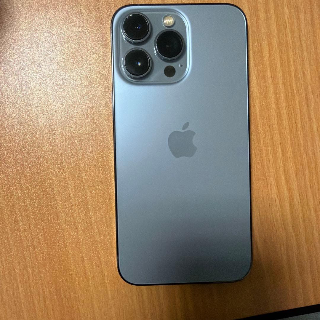 iPhone 13Pro256GBシエラブルー購入される方はコメントお願いします