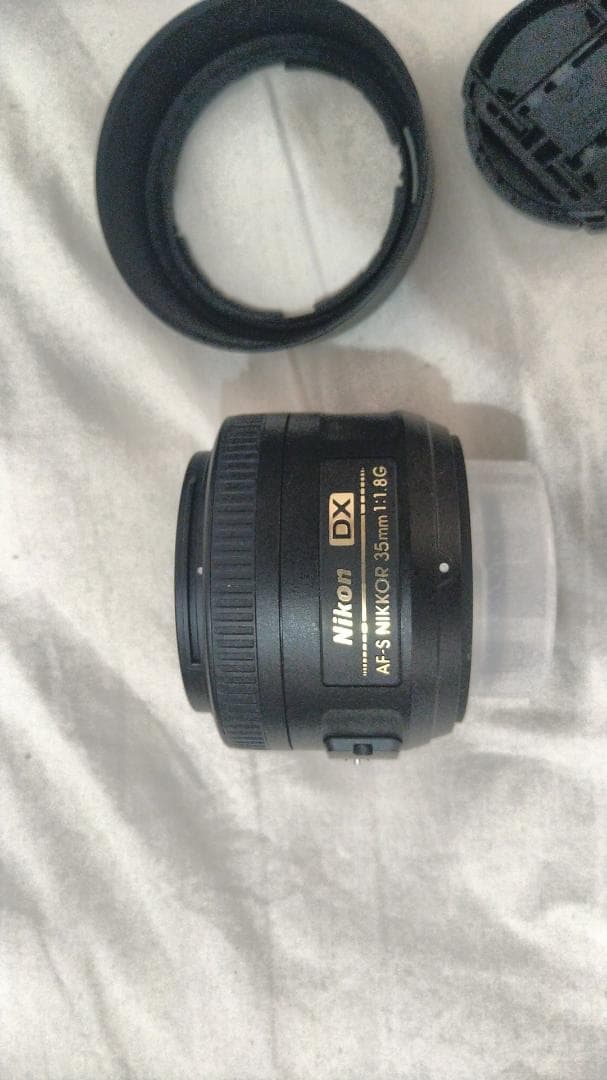 Nikon D90 + D5300 ボディー　と 4本 レンズ