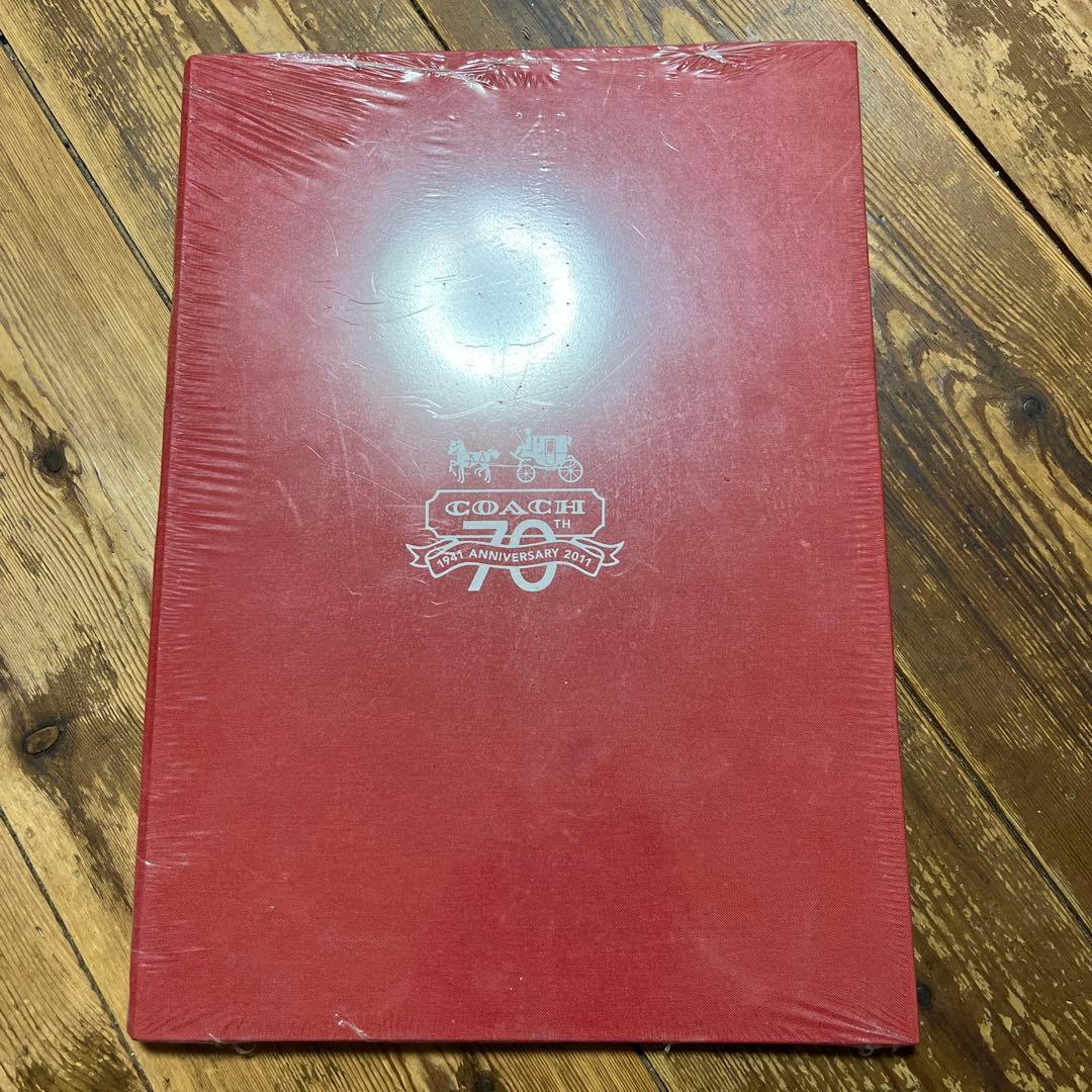 「2011年 70周年記念 招待客限定ノベルティ（未開封）」