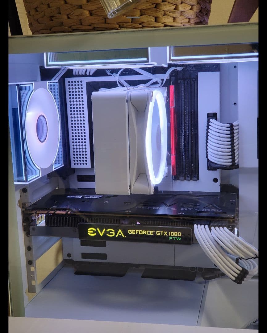 NZXT Z490 Core i5 10400F CPU付き