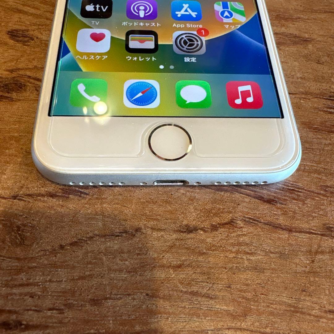 Apple iPhone 8 64GB バッテリー88%