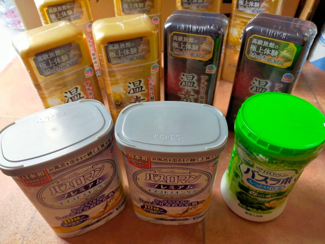 温素 澄明の湯 琥珀の湯 600gx8本&バスロマン バスラボ等　入浴剤計11本