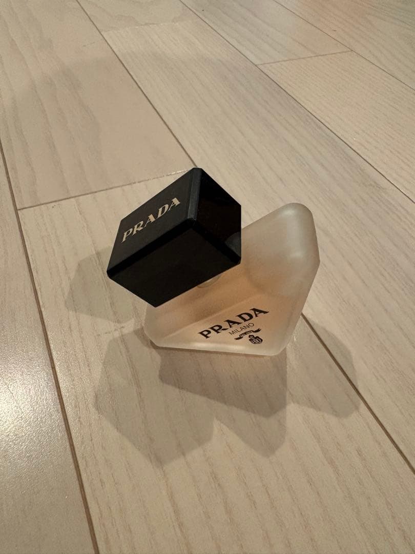 PRADA ヘアミスト パラドックス