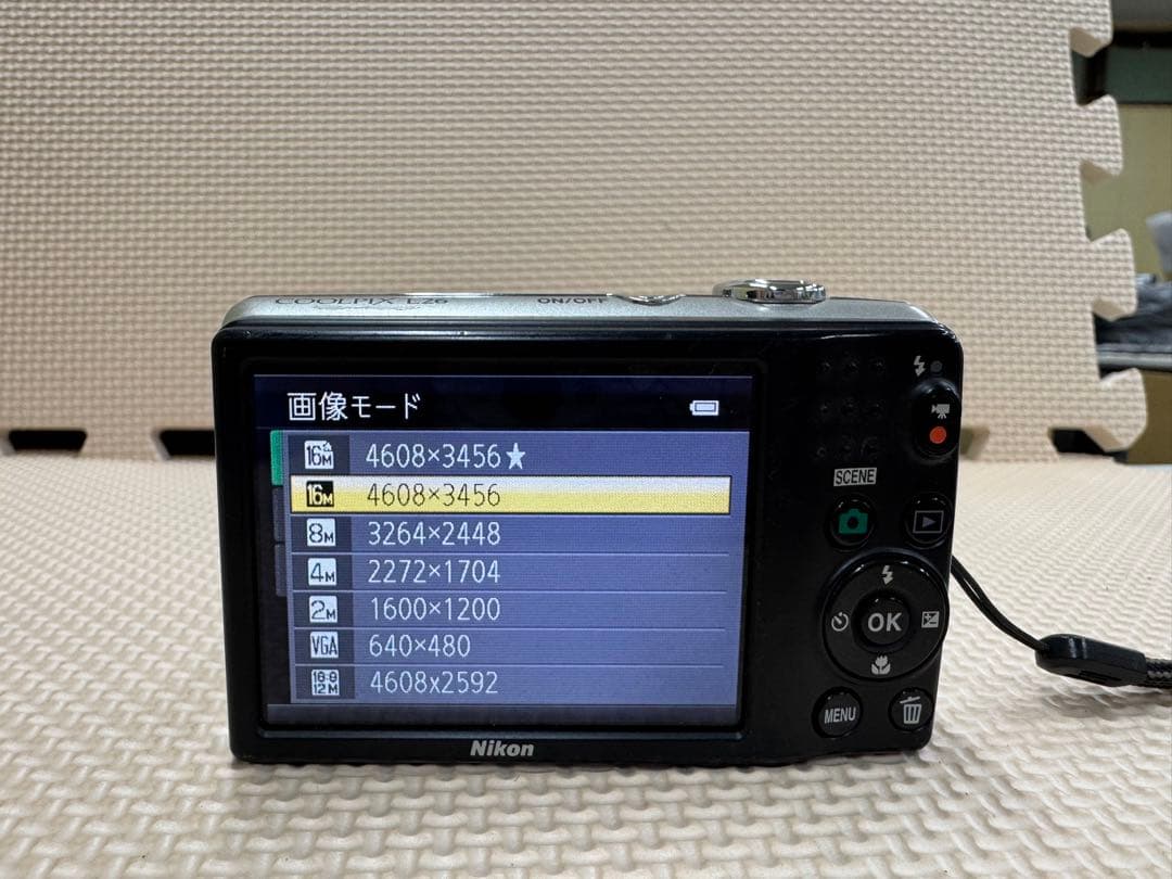 完動品　Nikon COOLPIX L26 シルバー