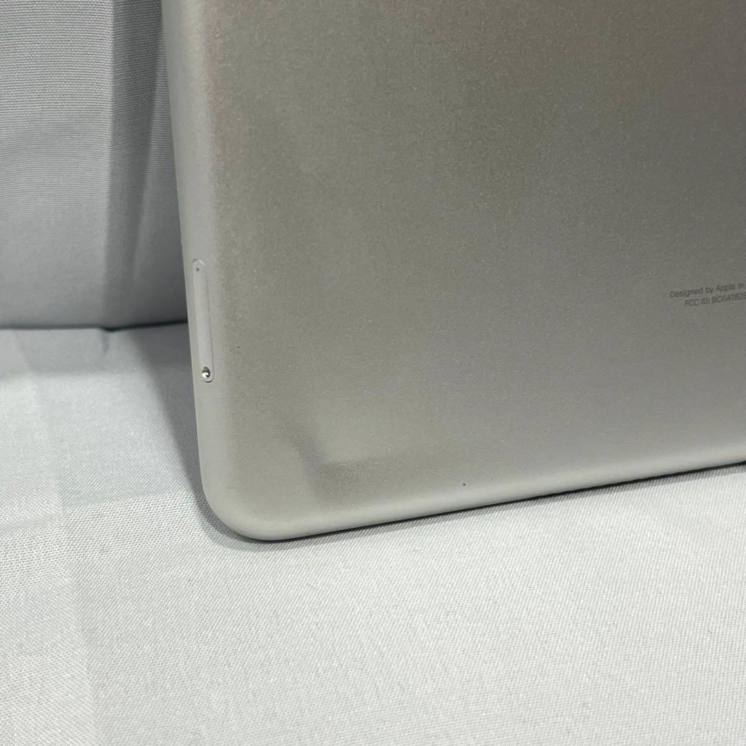 Apple iPad 第5世代 32GB シルバー ジャンク