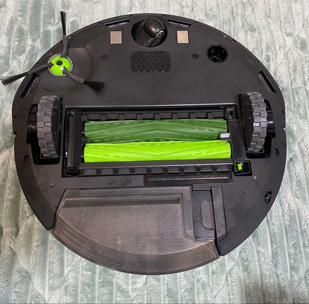 【ルンバ　お掃除ロボット】iRobot RVD-Y1