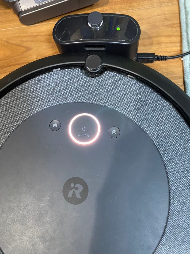 【ルンバ　お掃除ロボット】iRobot RVD-Y1