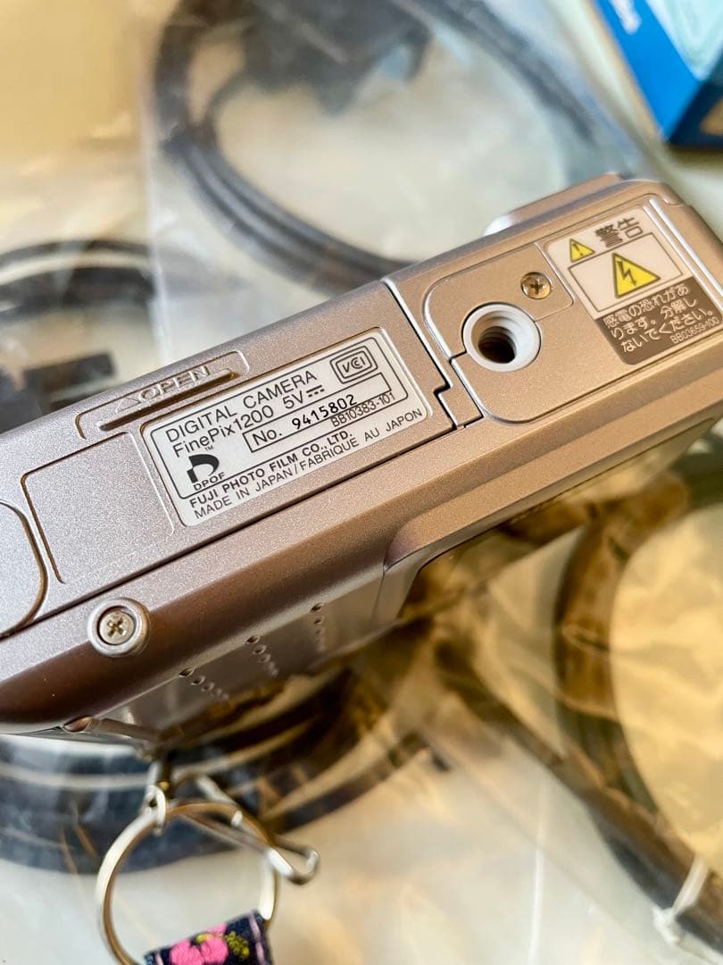 美品✴︎FUJIFILM FinePix 1200 デジタルカメラ