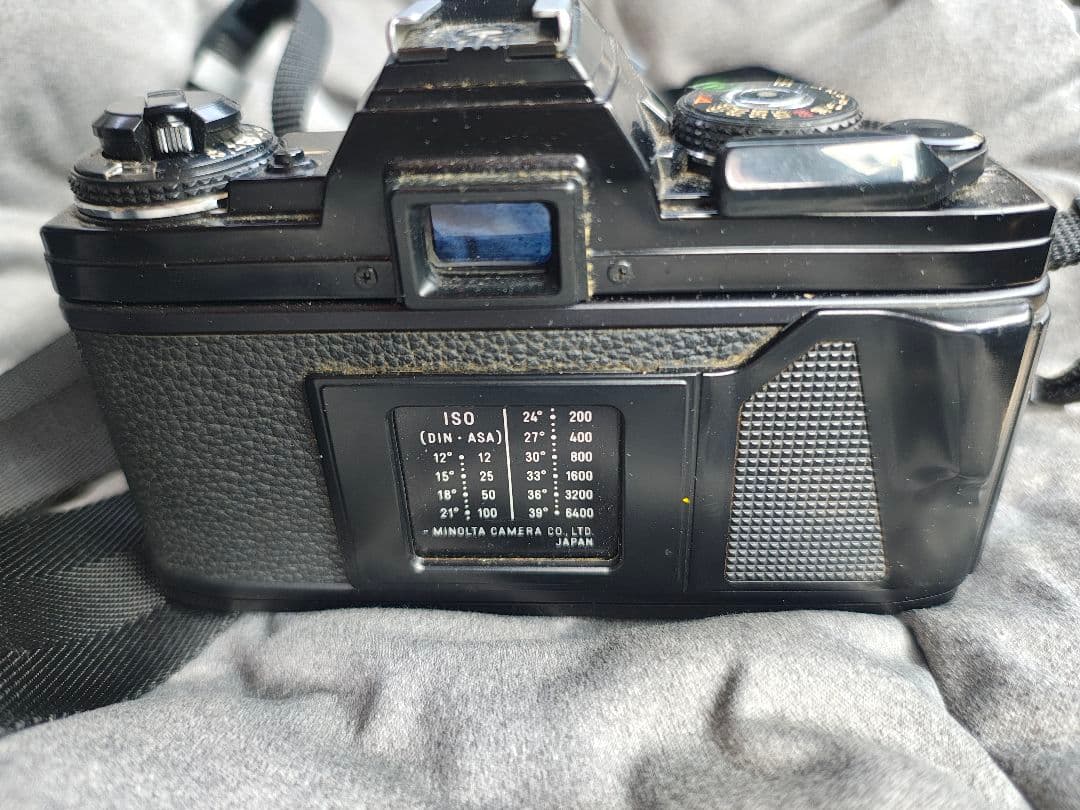 MINOLTA X-700 フィルムカメラ 35-105mmレンズ付き