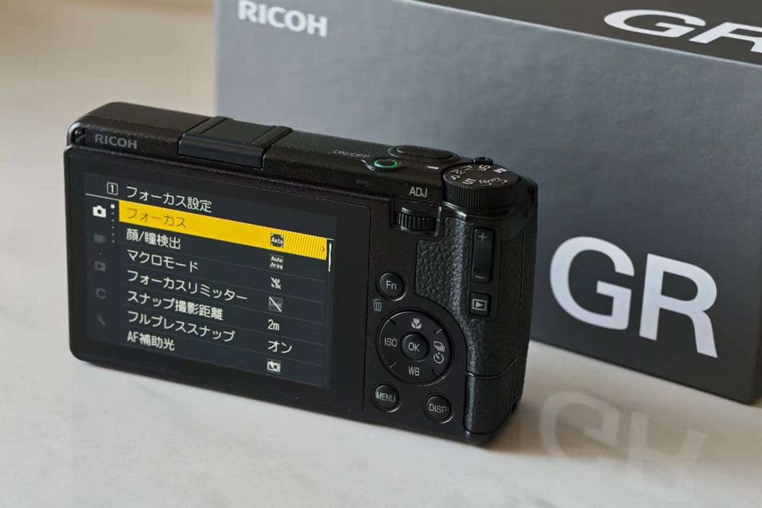 RICOH GR IV コンパクトデジタルカメラ　美品