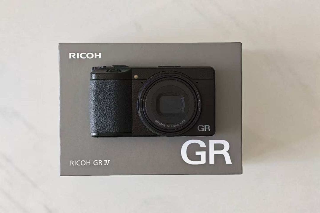 RICOH GR IV コンパクトデジタルカメラ　美品