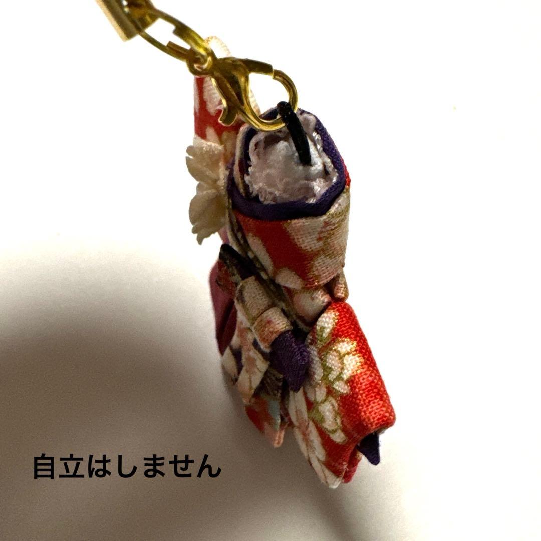 ミニチュア着物ストラップ　ミニチュア袴　桜　つまみ細工　チャームストラップ