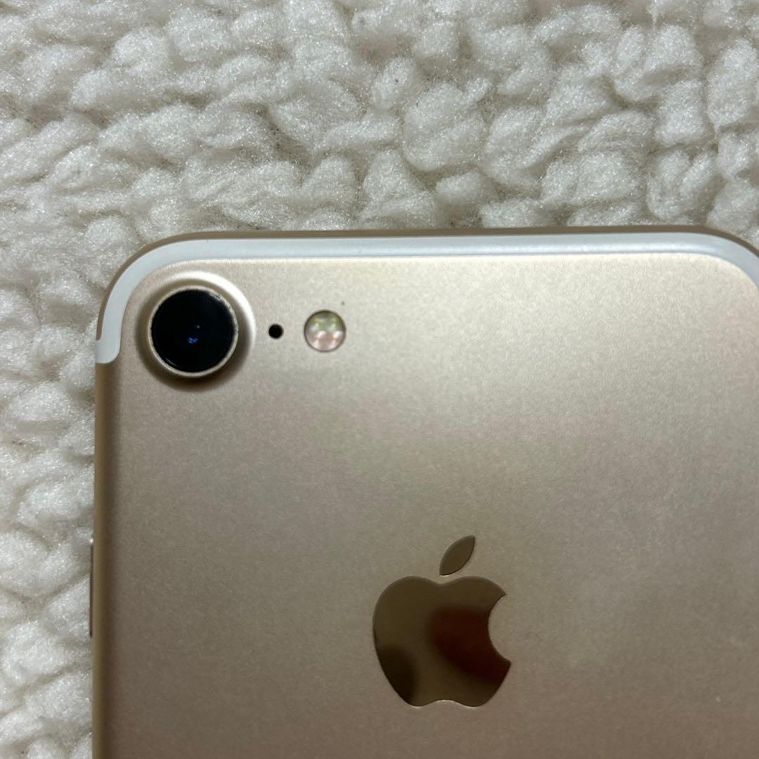 【美品】Apple iPhone7本体 ゴールド 256G SIMフリー