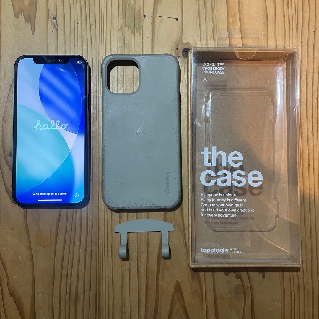 【美品/おまけ付/82%】iPhone 12 ブラック 64GB SIMフリー
