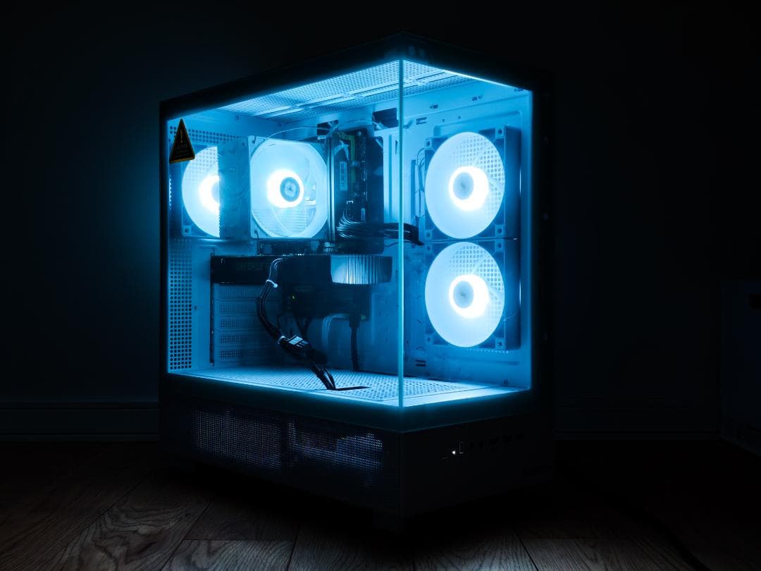 白ゲーミングPC i7-4770S GTX1060 Office搭載 新品ケース