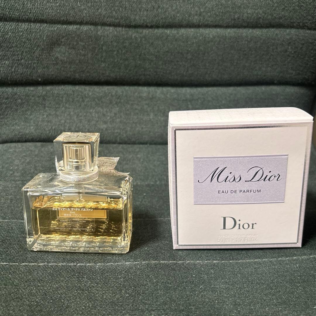【ほぼ未使用】ミスディオール パルファンMiss Dior 50ml