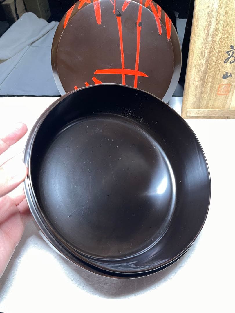 朱竹絵　菓子籠。漆器。茶道具。昭和時代。山岡商山堂。美品。