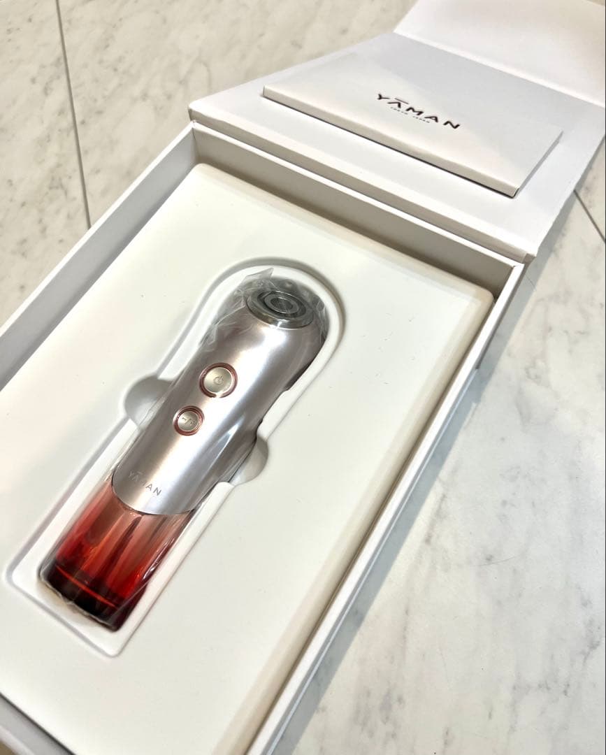 【新品未使用】YA-MAN Bloom Red ※外箱汚れあり