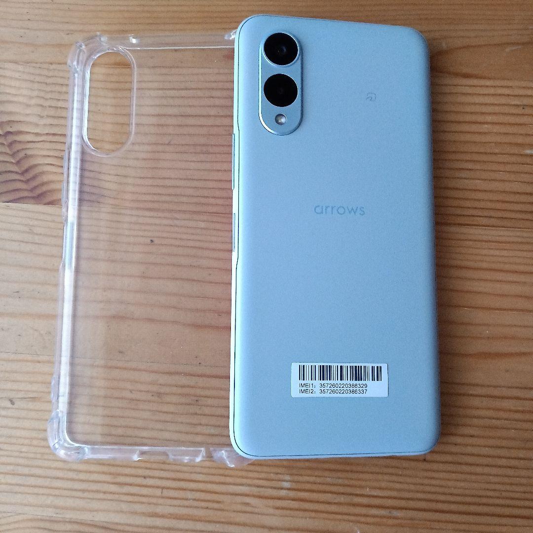 docomoアローズW2スマートフォン 透明保護ケース付き