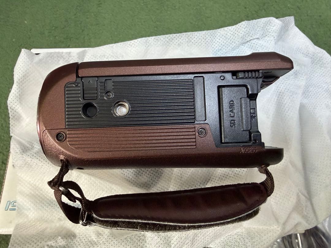 【ジャンク】パナソニック デジタルハイビジョンビデオカメラ HC-W570M