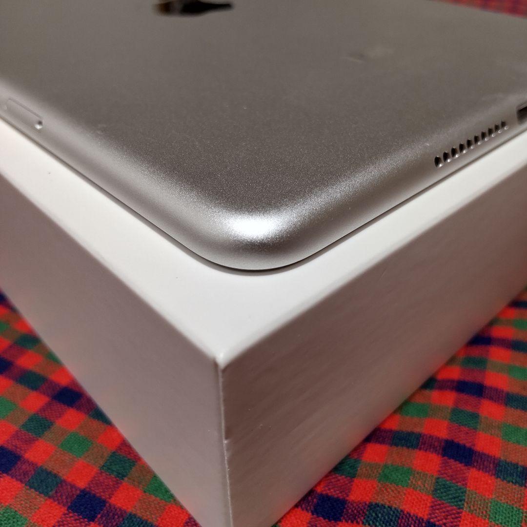 iPad本体 iPad mini 4 Wi-Fi + Cellular 16GB