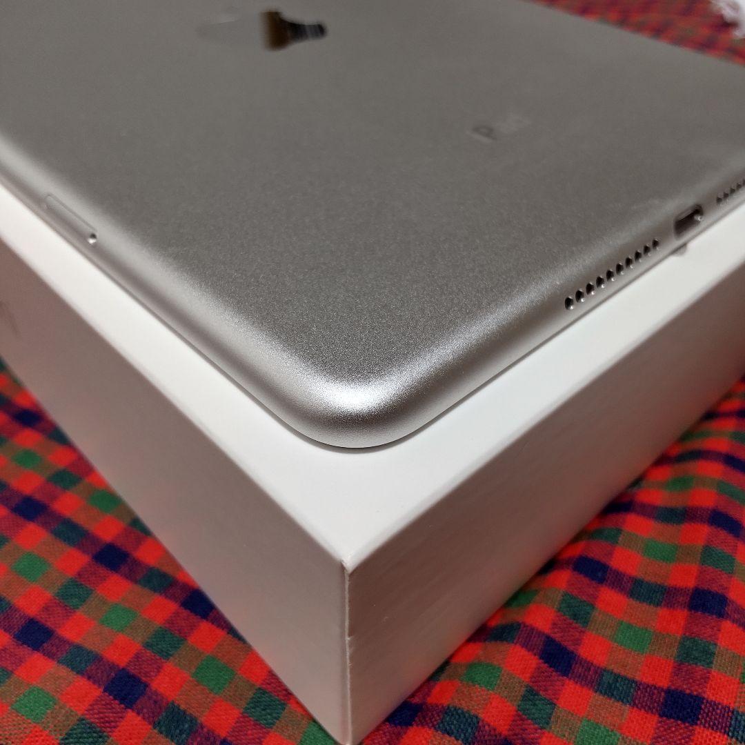 iPad本体 iPad mini 4 Wi-Fi + Cellular 16GB