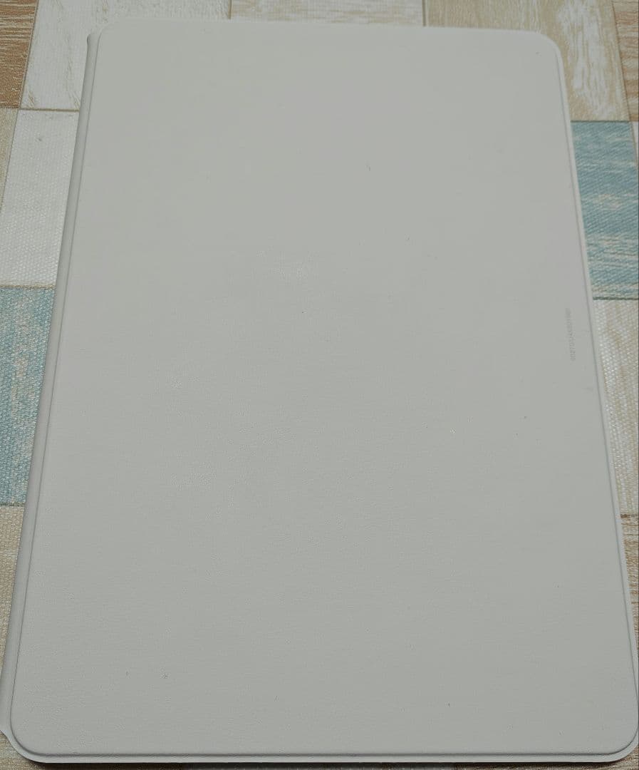 美品　Xiaomi Pad 7 と純正キーボード付き