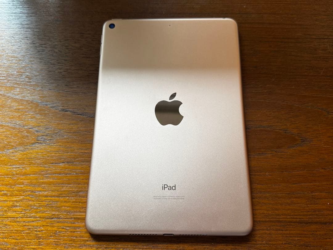 【さあ様】Apple iPad mini 5 Wi-Fiモデル ゴールド 本体