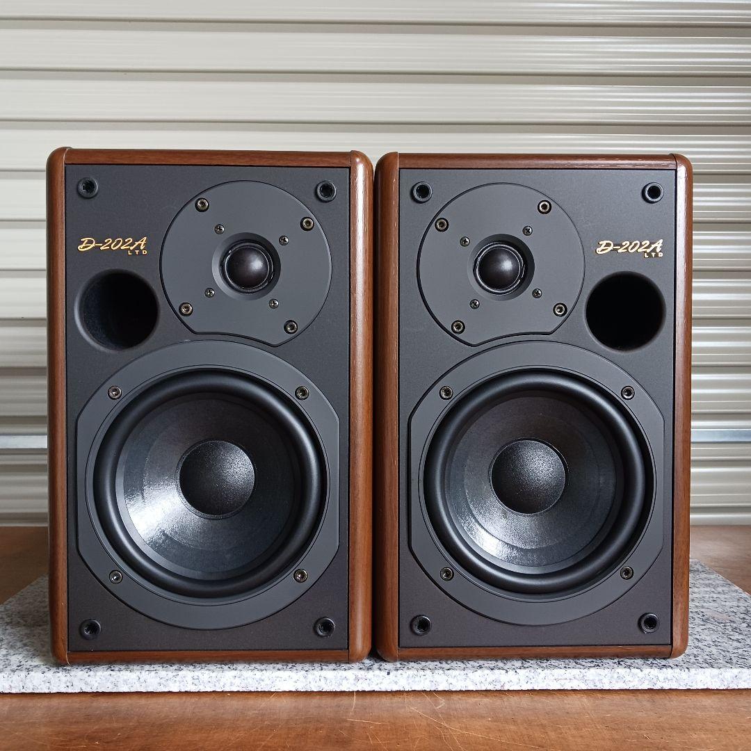 ONKYO/オンキョー　D-202A LTD　ペア
